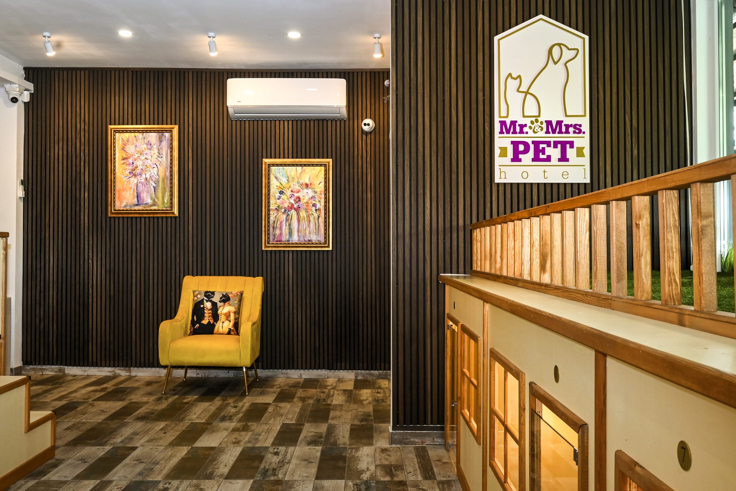 Игрална зона за кучета в хотел Mr. & Mrs. Pet, София